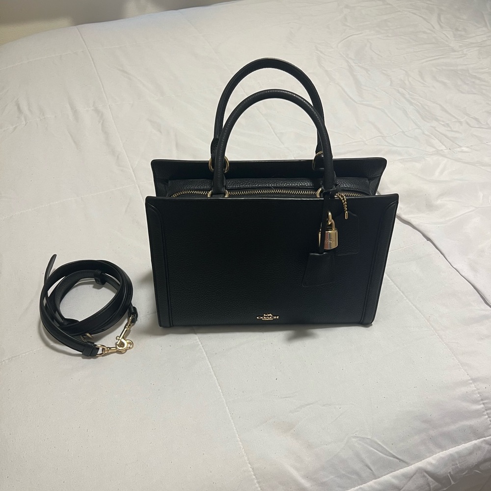 Small Black Coach Purse with gold zipper